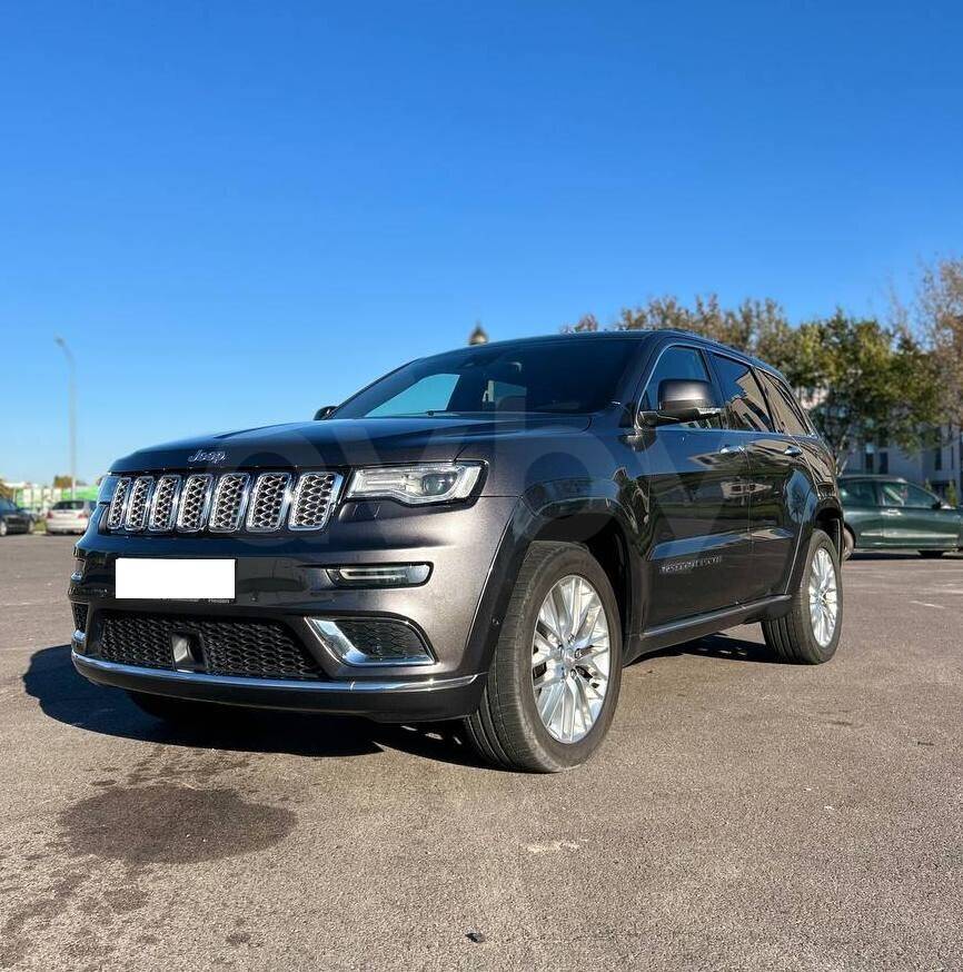Jeep Grand Cherokee 2018, Grand Cherokee 2018 дизель 3 внедорожник Б/У Брест