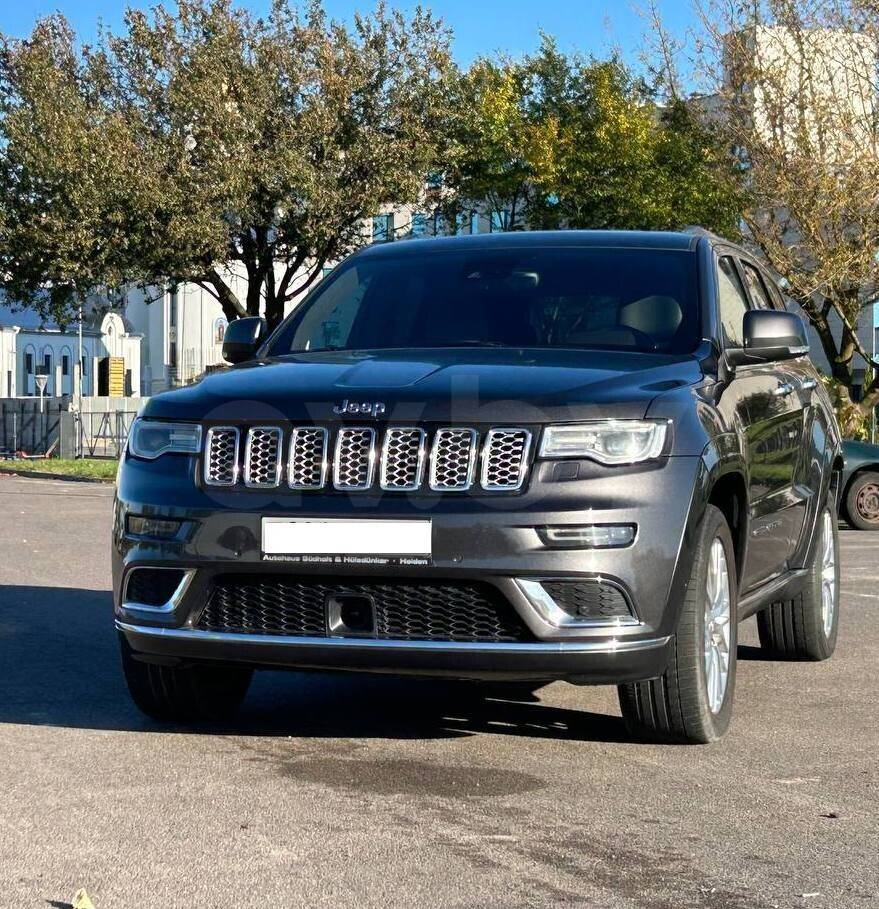 Jeep Grand Cherokee 2018, Grand Cherokee 2018 дизель 3 внедорожник Б/У Брест