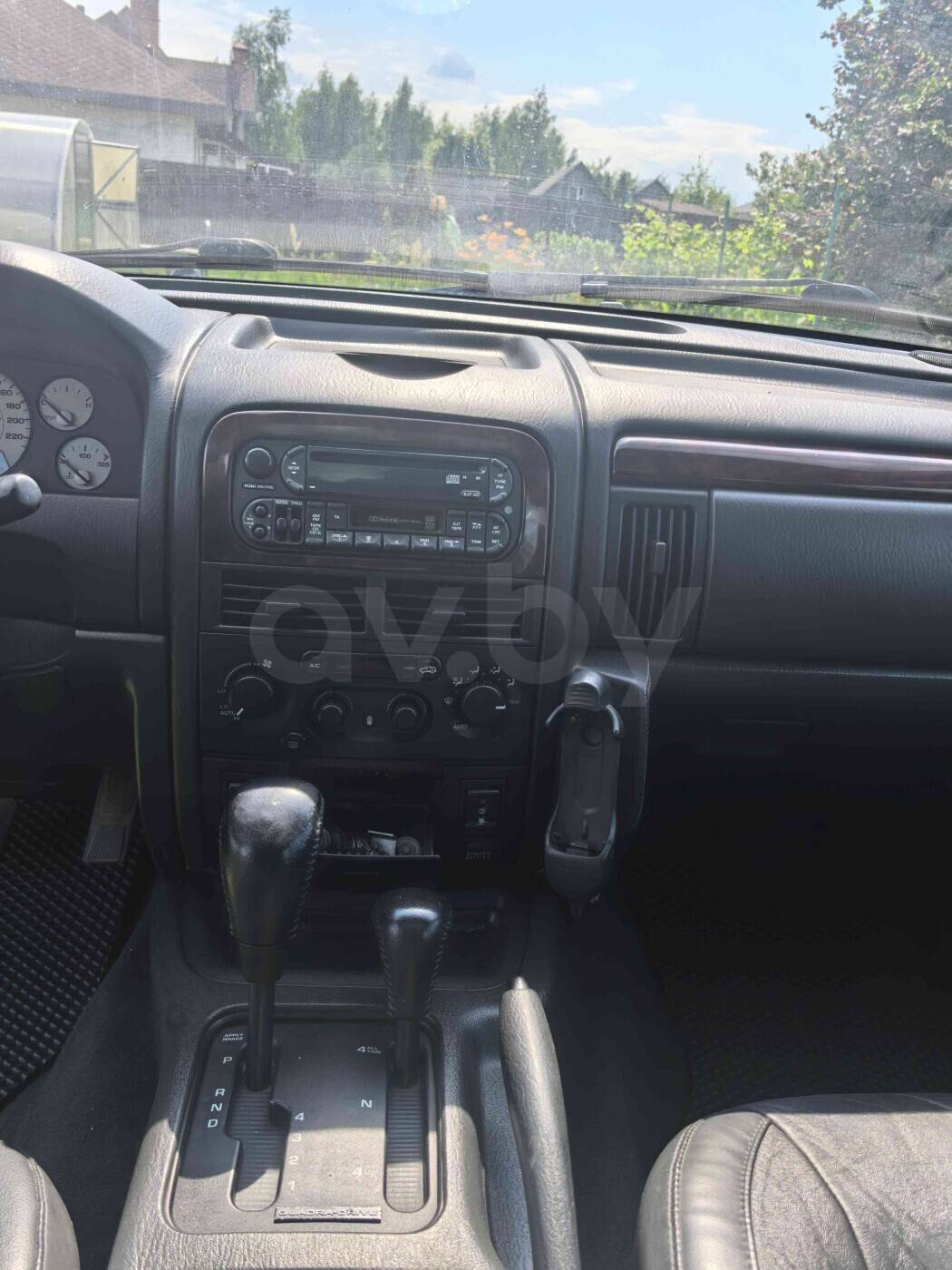 Jeep Grand Cherokee 2001, Grand Cherokee 2001 дизель 2 внедорожник Б/У Минск