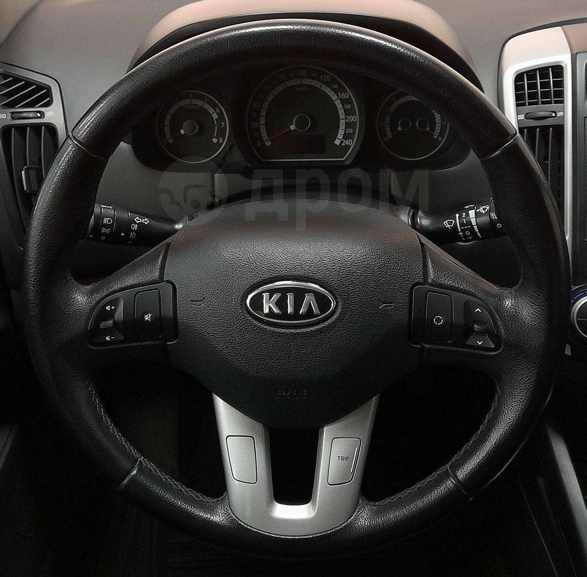 Kia Ceed 2010, Ceed 2010 бензин 1.6 хэтчбек Б/У Новокузнецк