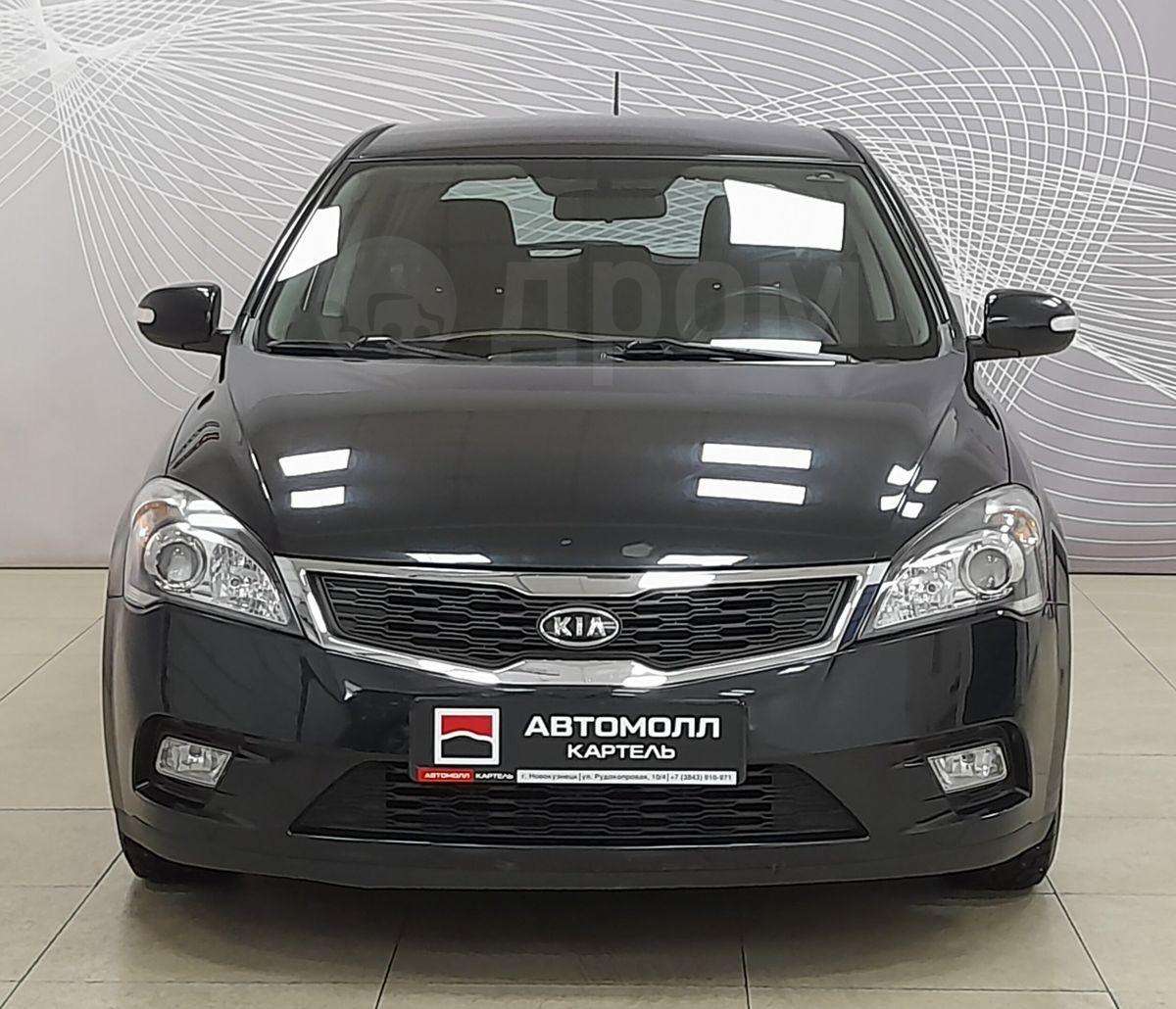 Kia Ceed 2010, Ceed 2010 бензин 1.6 хэтчбек Б/У Новокузнецк