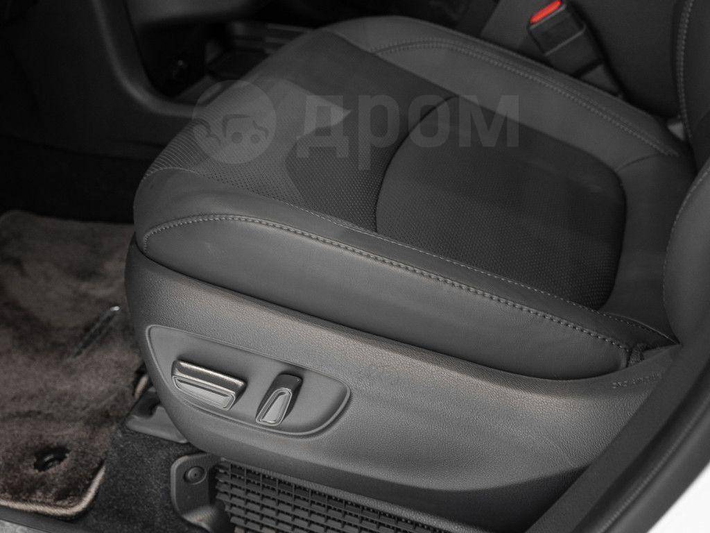 Toyota Sienna 2024, Sienna 2024 2.5 минивэн Б/У Москва