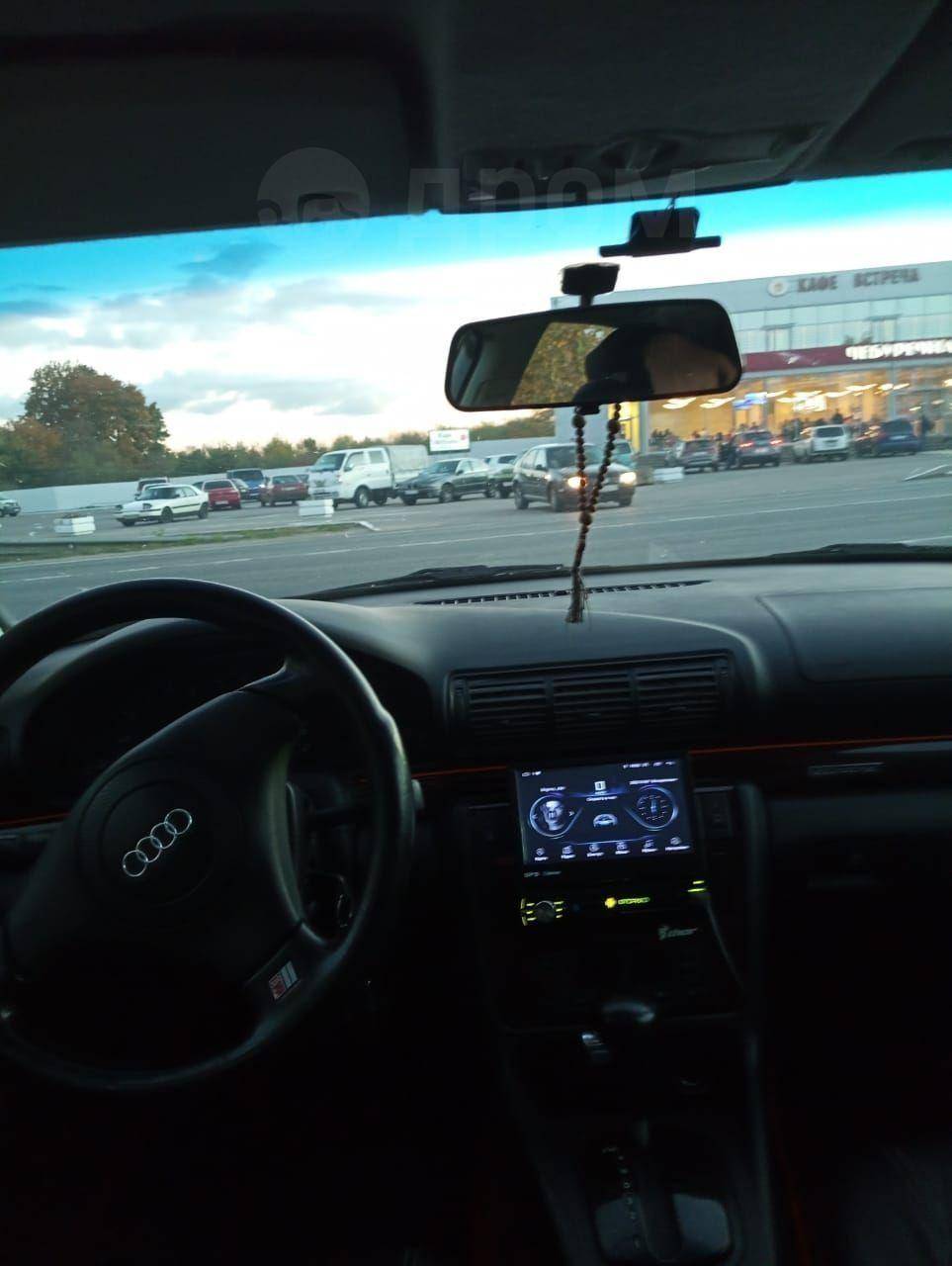 Audi A4 1996, A4 1996 бензин 1.8 седан Б/У Советск