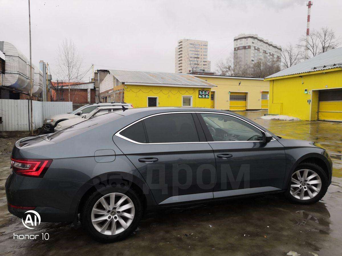 Skoda Superb 2017, Superb 2017 бензин 1.4 лифтбек Б/У Владимир
