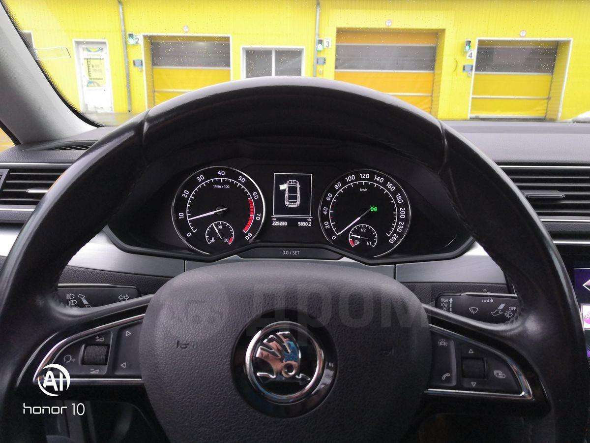 Skoda Superb 2017, Superb 2017 бензин 1.4 лифтбек Б/У Владимир