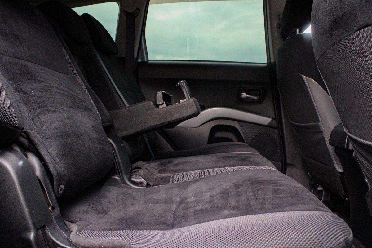 Mitsubishi Outlander 2007, Outlander 2007 бензин 3 внедорожник Б/У Уфа