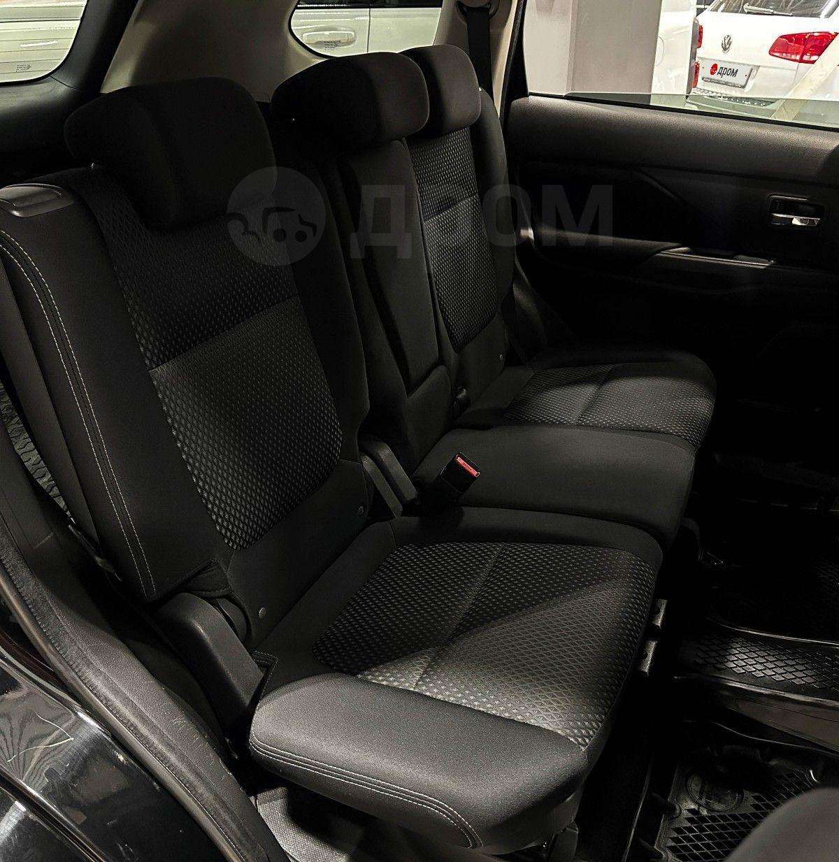 Mitsubishi Outlander 2018, Outlander 2018 бензин 2 внедорожник Б/У Красноярск