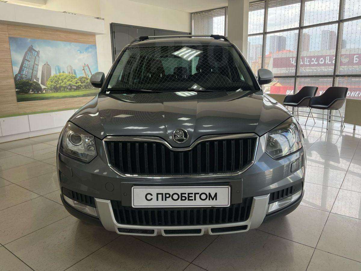 Skoda Yeti 2017, Yeti 2017 бензин 1.8 внедорожник Б/У Москва