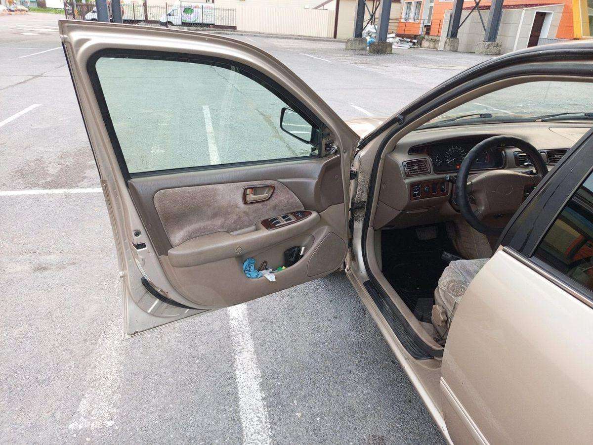 Toyota Camry 1998, Camry 1998 бензин 2.2 седан Б/У Прокопьевск