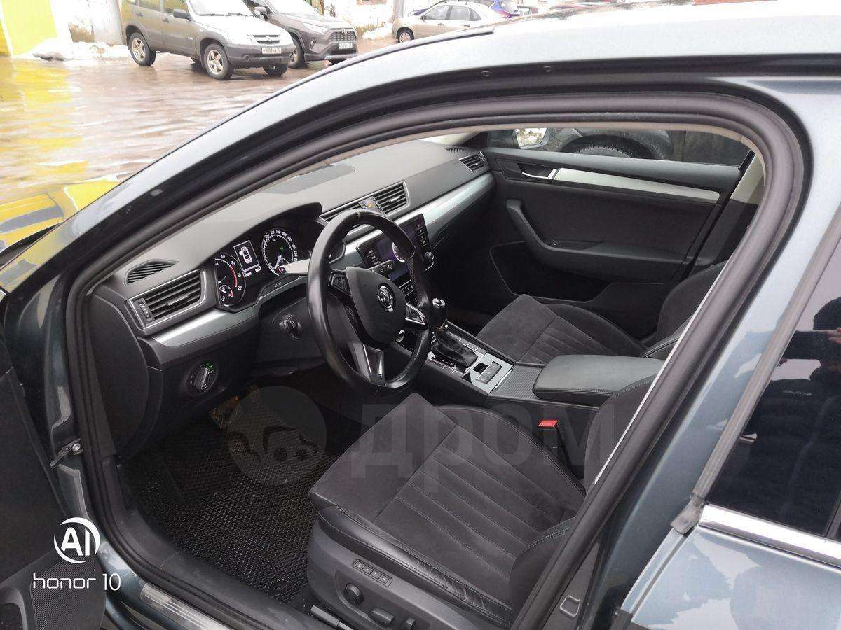 Skoda Superb 2017, Superb 2017 бензин 1.4 лифтбек Б/У Владимир