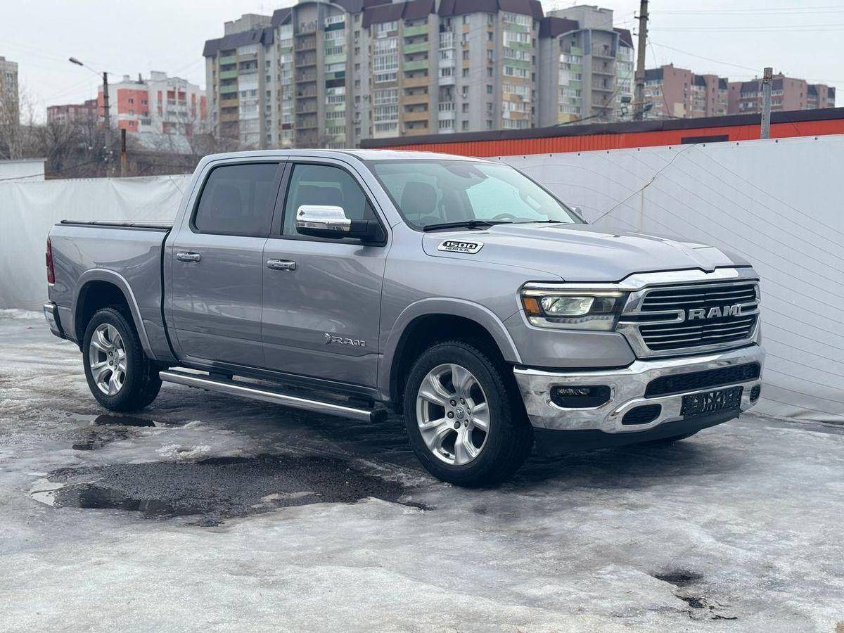 Dodge RAM 2022, RAM 2022 бензин 5.7 пикап Б/У Самара