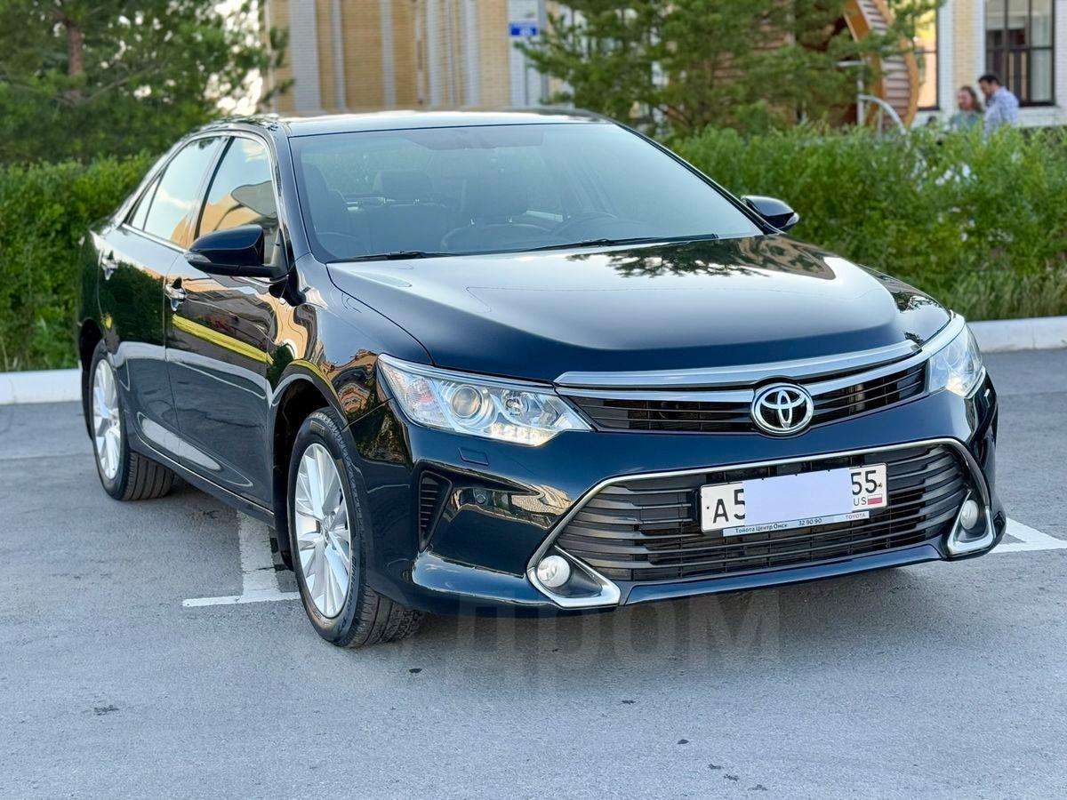 Toyota Camry 2015, Camry 2015 бензин 2.5 седан Б/У Омск