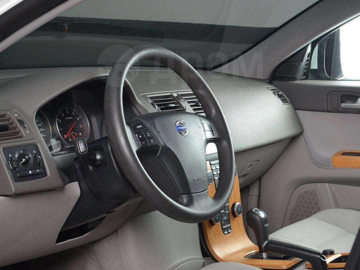 Volvo S40 2012, S40 2012 бензин 2 седан Б/У Кемерово