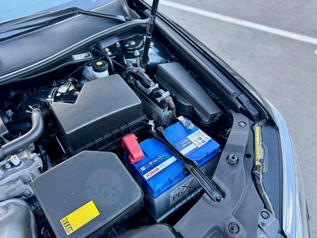 Toyota Camry 2015, Camry 2015 бензин 2.5 седан Б/У Омск