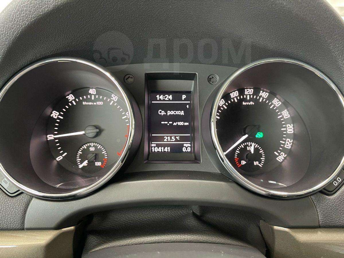 Skoda Yeti 2017, Yeti 2017 бензин 1.8 внедорожник Б/У Москва