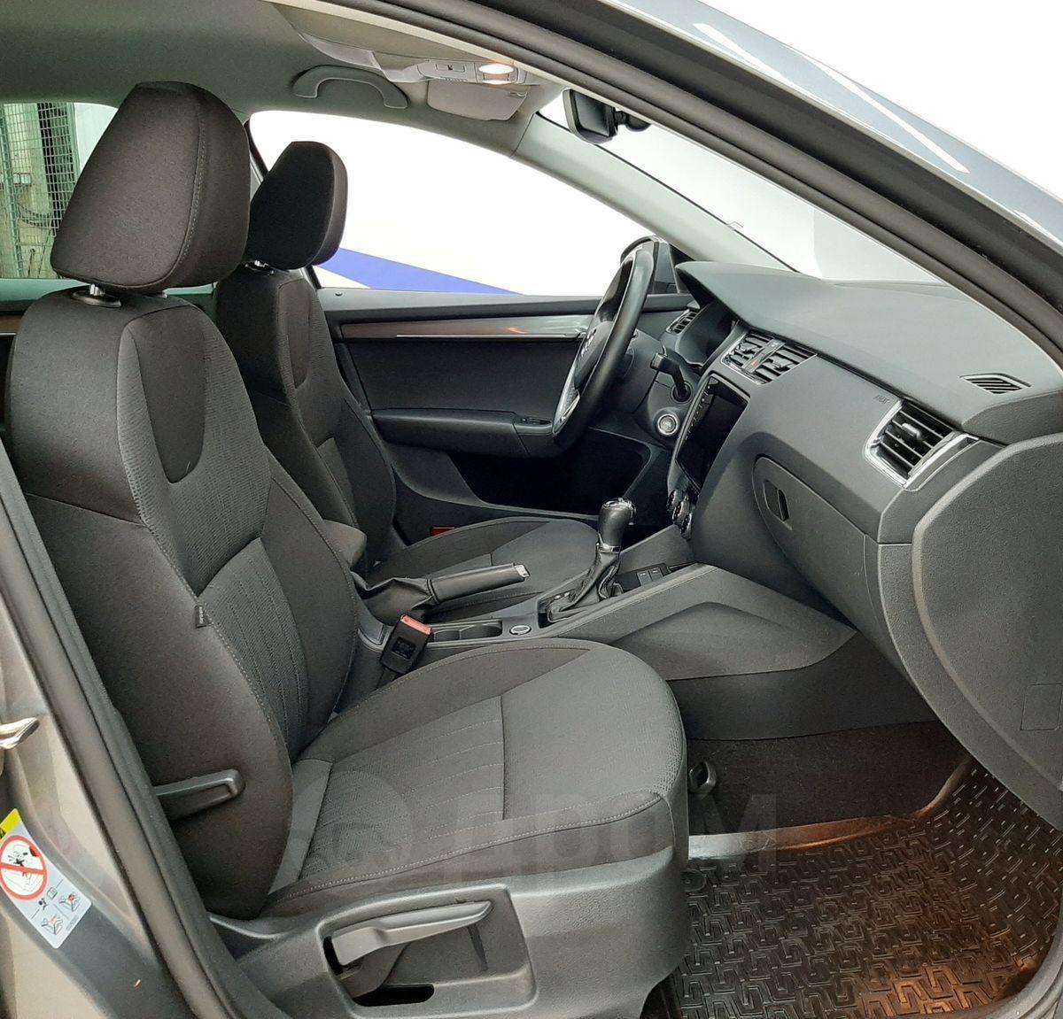 Skoda Octavia 2019, Octavia 2019 бензин 1.8 лифтбек Б/У Москва