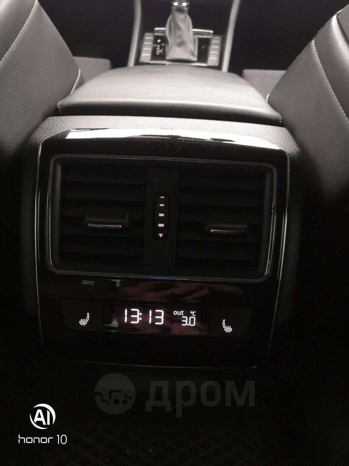 Skoda Superb 2017, Superb 2017 бензин 1.4 лифтбек Б/У Владимир