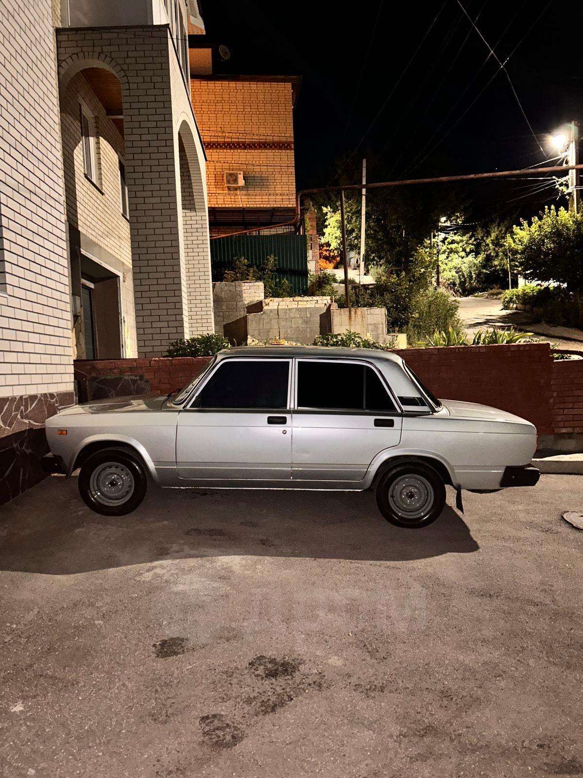 LADA (ВАЗ) 2107 2011, 2107 2011 бензин 1.6 седан Б/У Саратов