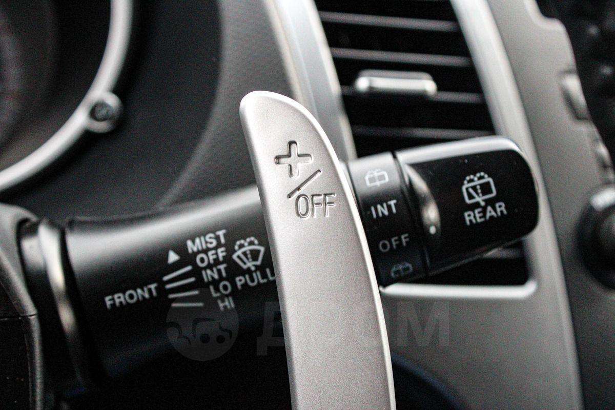 Mitsubishi Outlander 2007, Outlander 2007 бензин 3 внедорожник Б/У Уфа