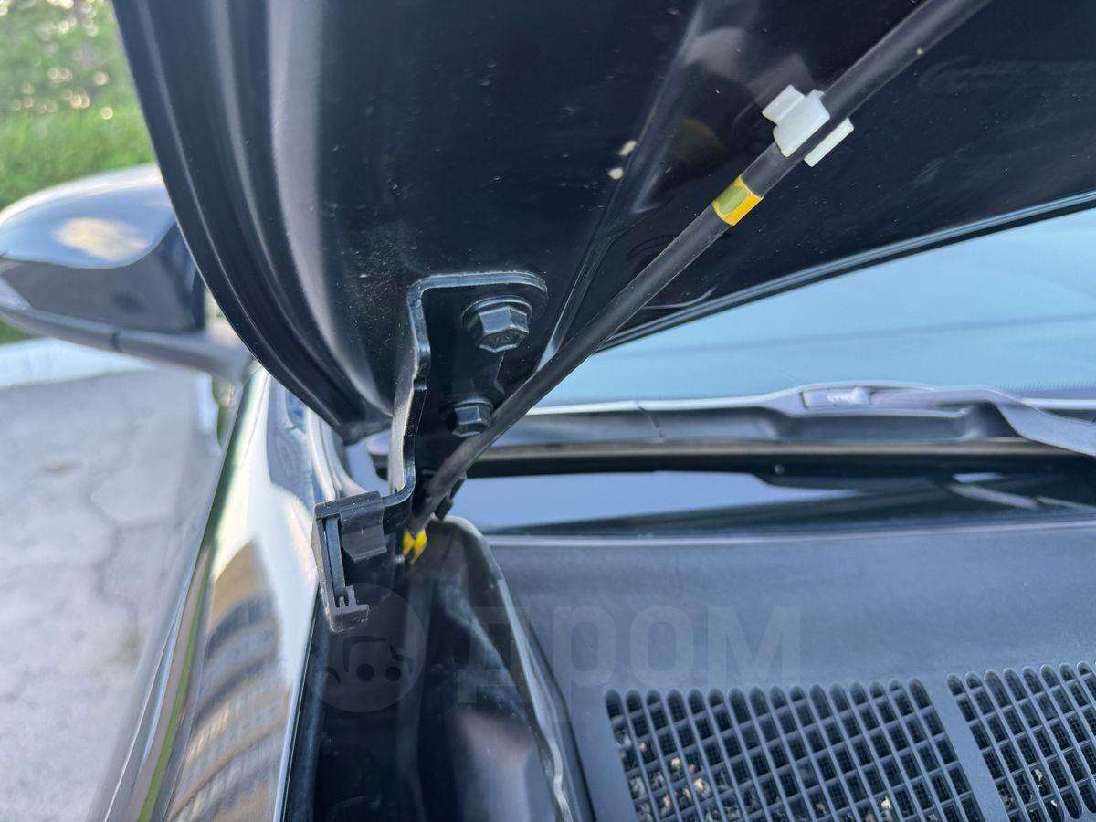 Toyota Camry 2015, Camry 2015 бензин 2.5 седан Б/У Омск