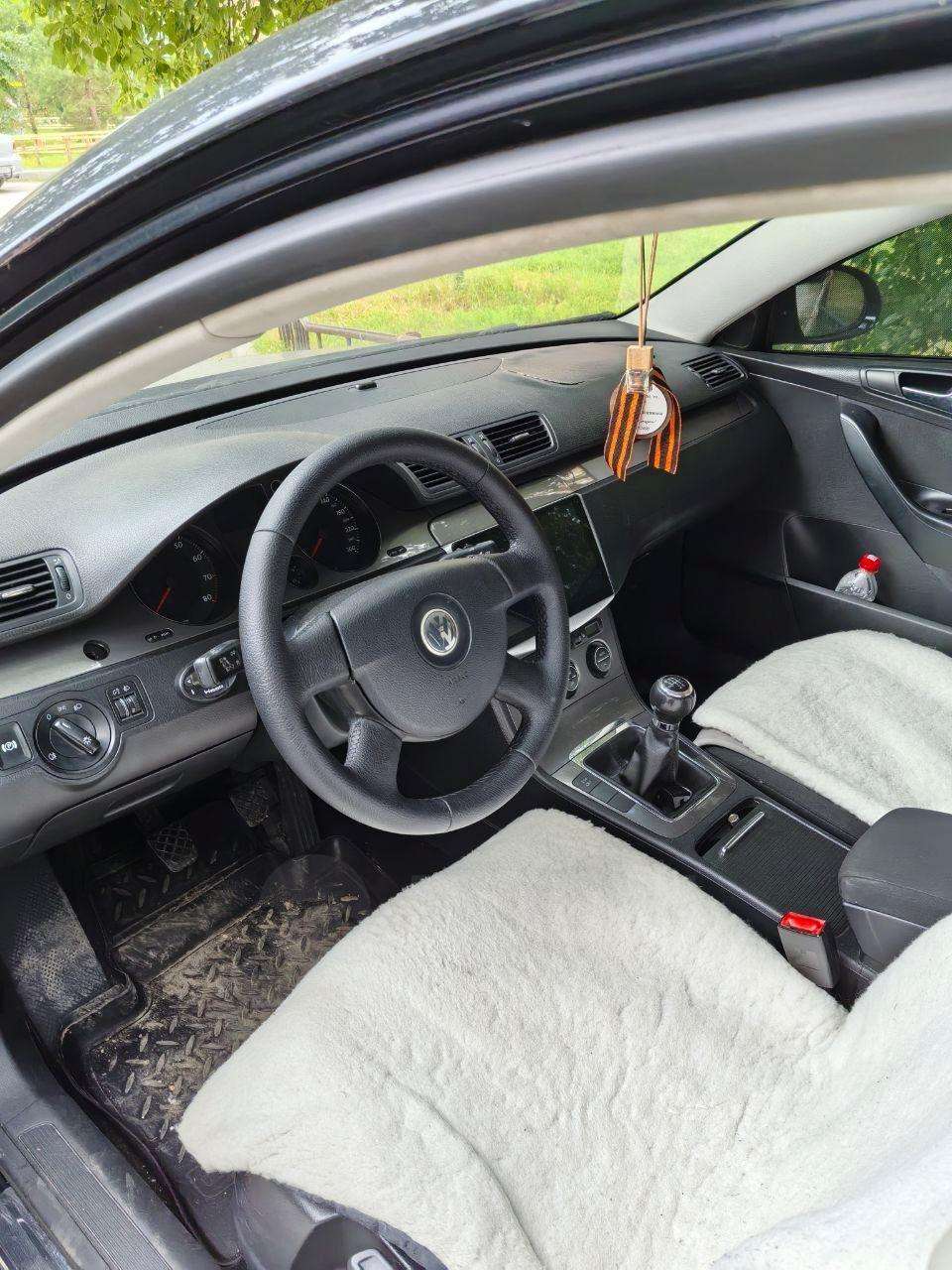 Volkswagen Passat 2007, Passat 2007 бензин 1.6 седан Б/У Тюмень