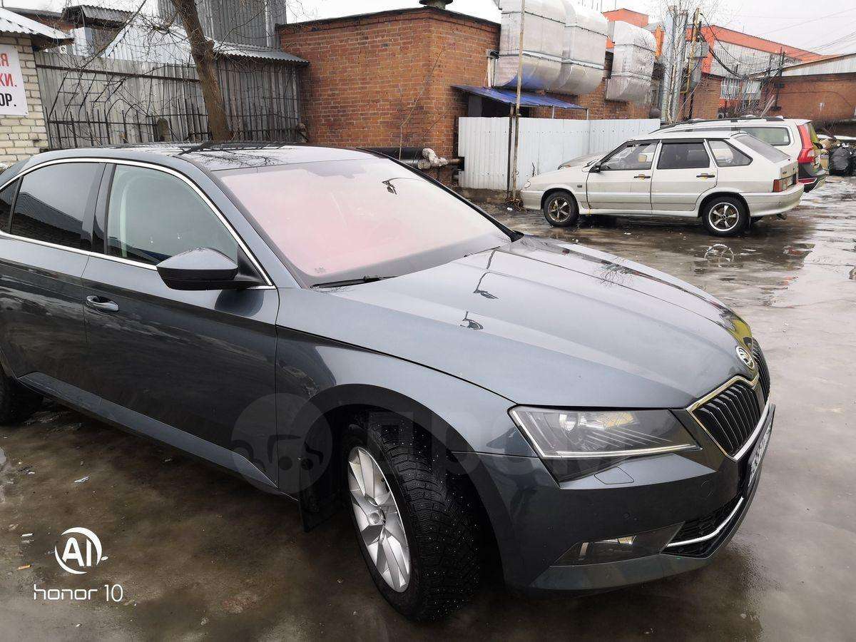 Skoda Superb 2017, Superb 2017 бензин 1.4 лифтбек Б/У Владимир
