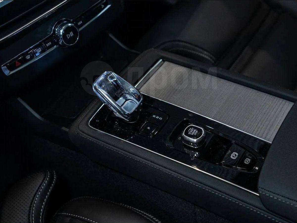 Volvo XC90 2025, XC90 2025 внедорожник Б/У Москва