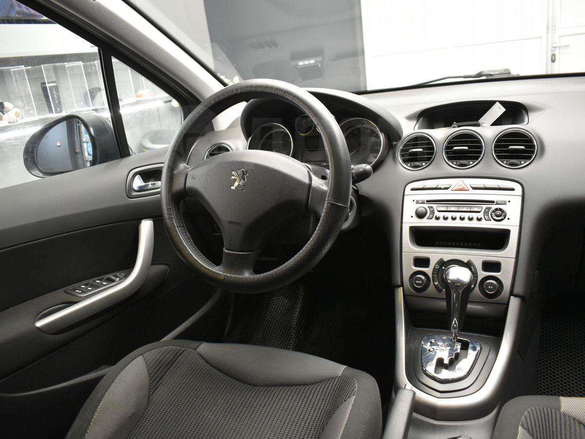 Peugeot 308 2009, 308 2009 бензин 1.6 хэтчбек Б/У Москва