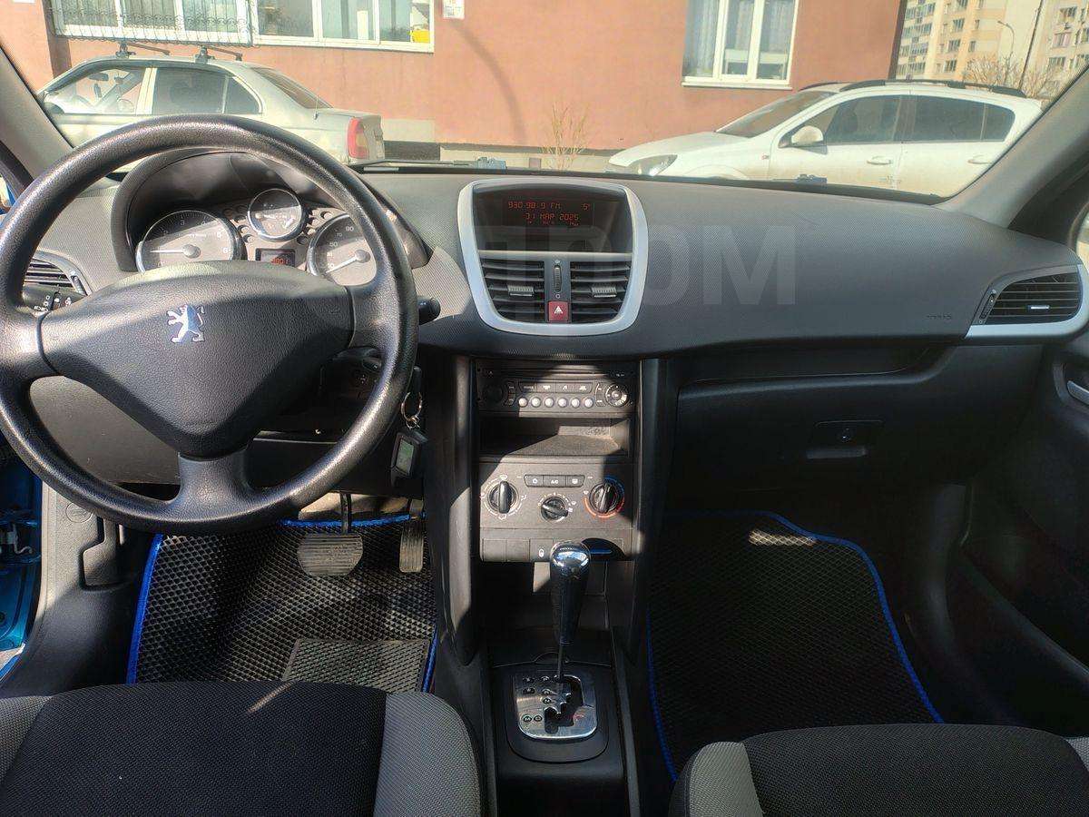 Peugeot 207 2007, 207 2007 бензин 1.6 хэтчбек Б/У Екатеринбург