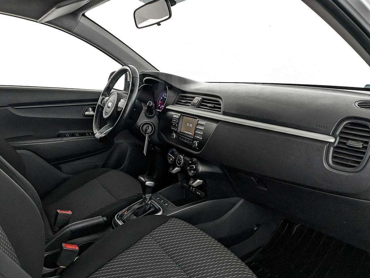 Kia Rio 2020, Rio 2020 бензин 1.4 хэтчбек Б/У Москва