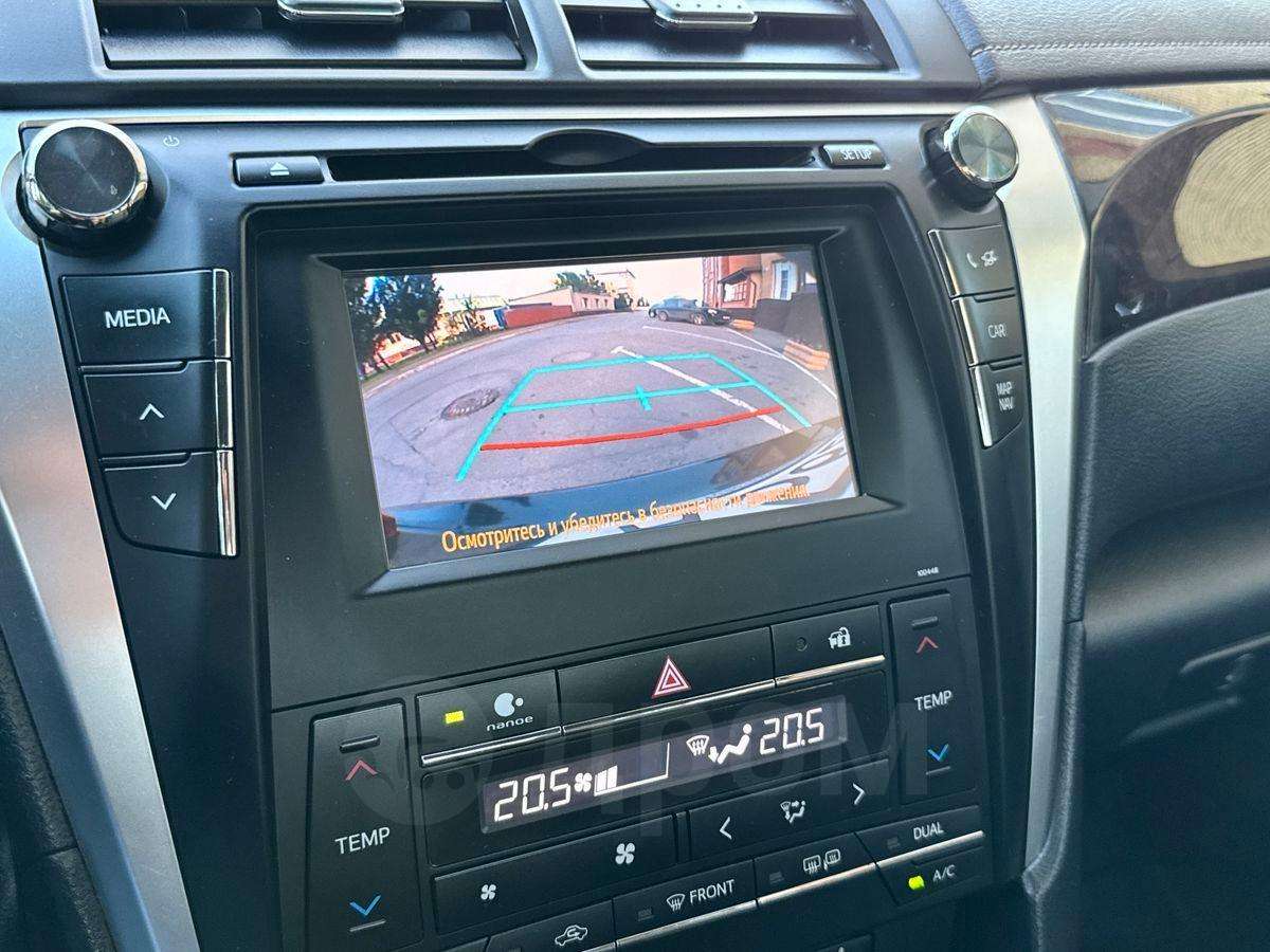 Toyota Camry 2015, Camry 2015 бензин 2.5 седан Б/У Омск