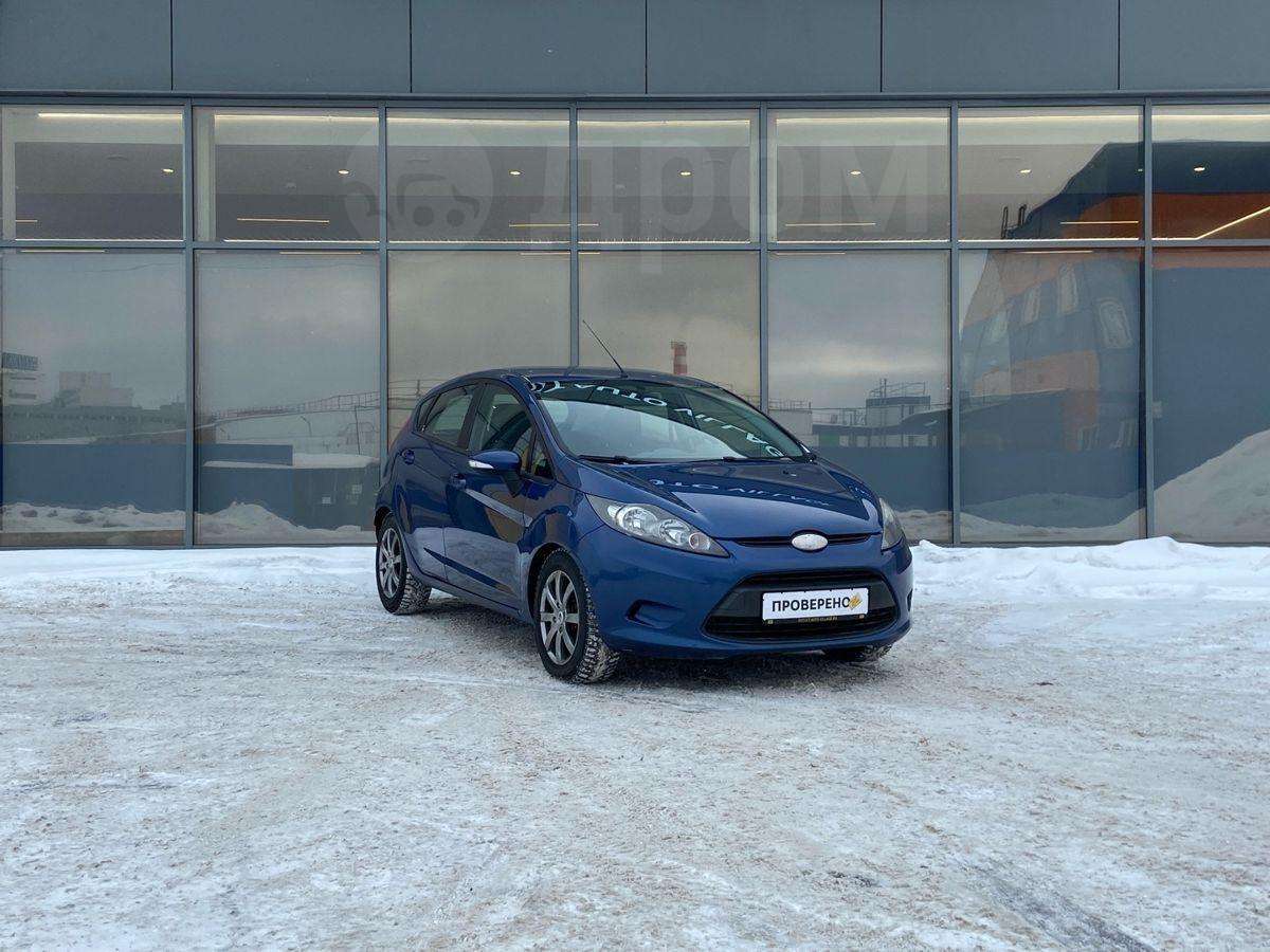 Ford Fiesta 2010, Fiesta 2010 бензин 1.2 хэтчбек Б/У Санкт-Петербург