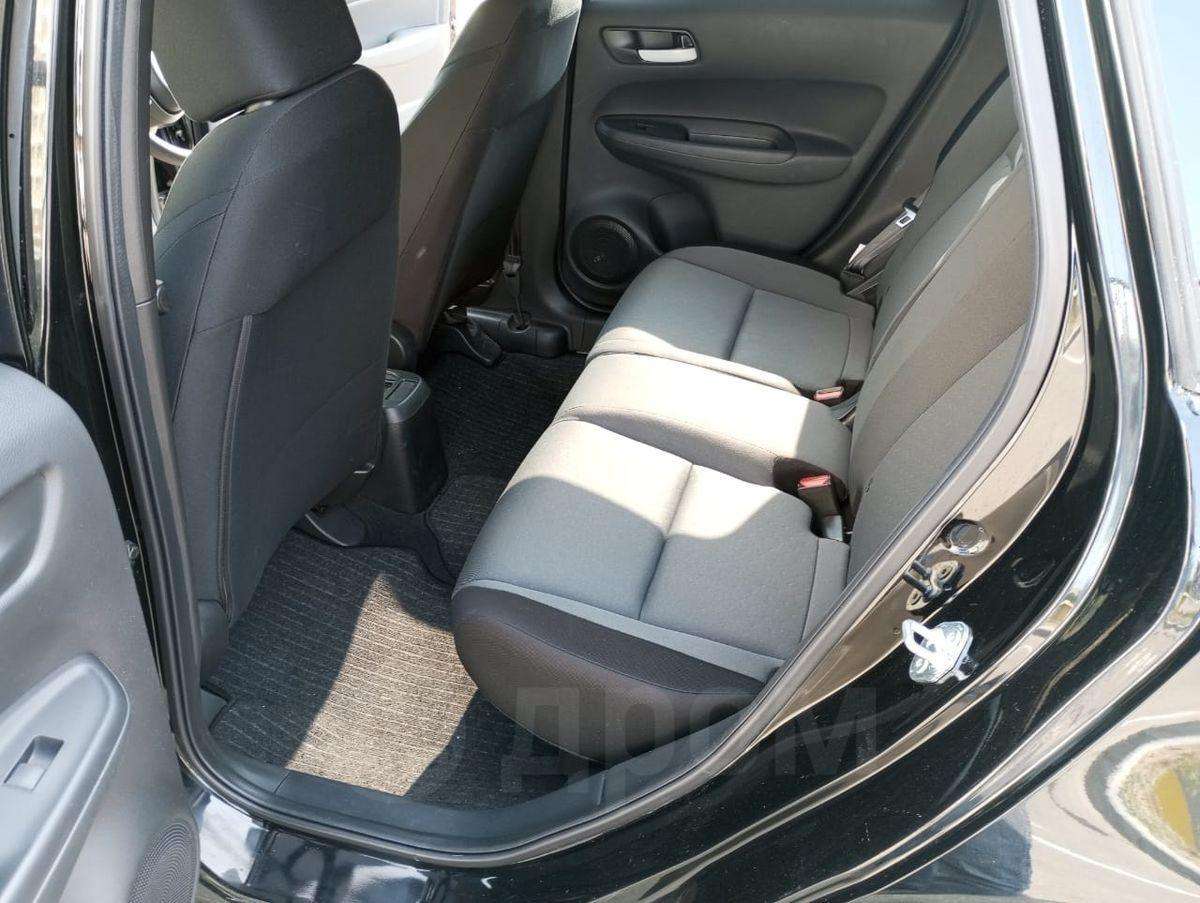 Honda Fit 2020, Fit 2020 бензин 1.3 хэтчбек Б/У Владивосток