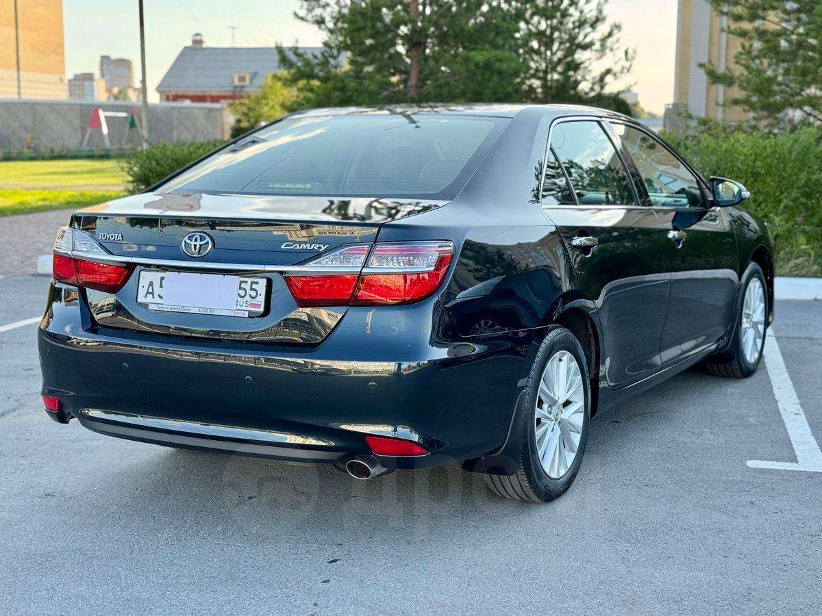 Toyota Camry 2015, Camry 2015 бензин 2.5 седан Б/У Омск