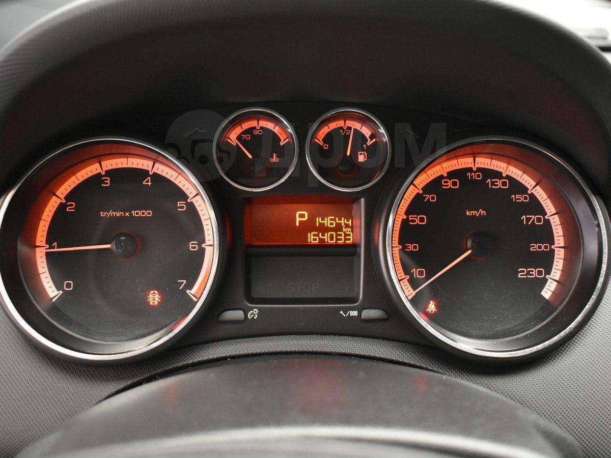 Peugeot 308 2009, 308 2009 бензин 1.6 хэтчбек Б/У Москва