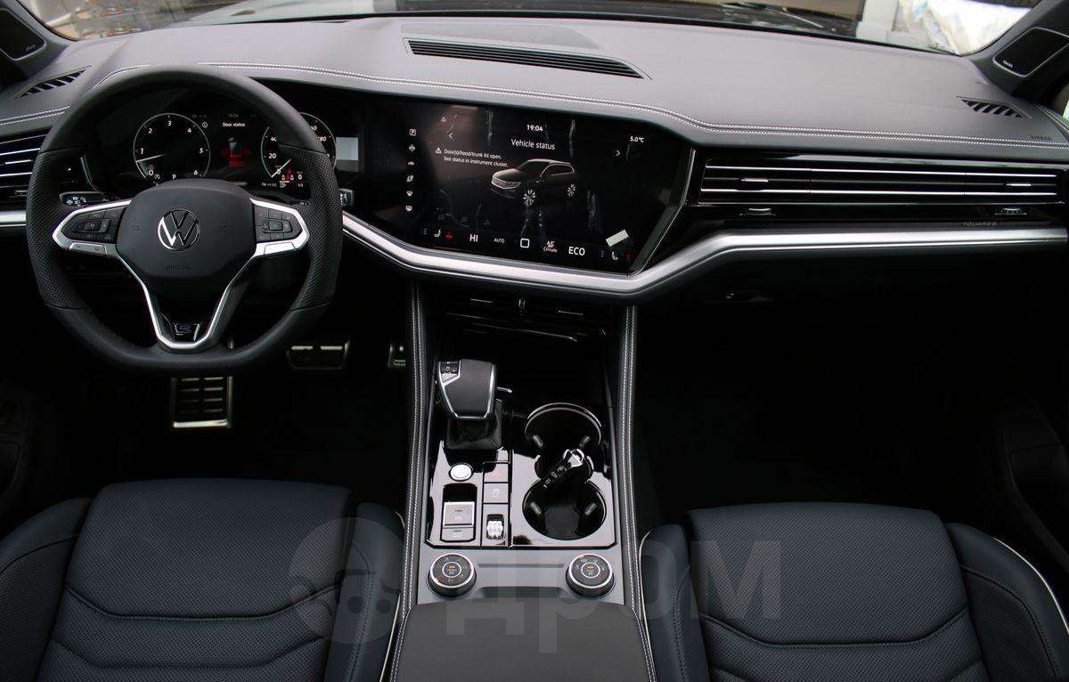 Volkswagen Touareg 2025, Touareg 2025 дизель 3 внедорожник Б/У Краснодар