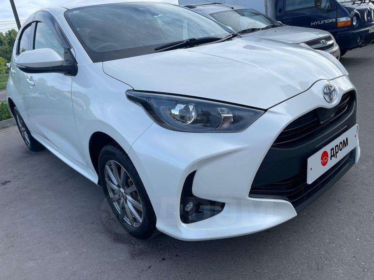 Toyota Yaris 2020, Yaris 2020 бензин 1.5 хэтчбек Б/У Барнаул
