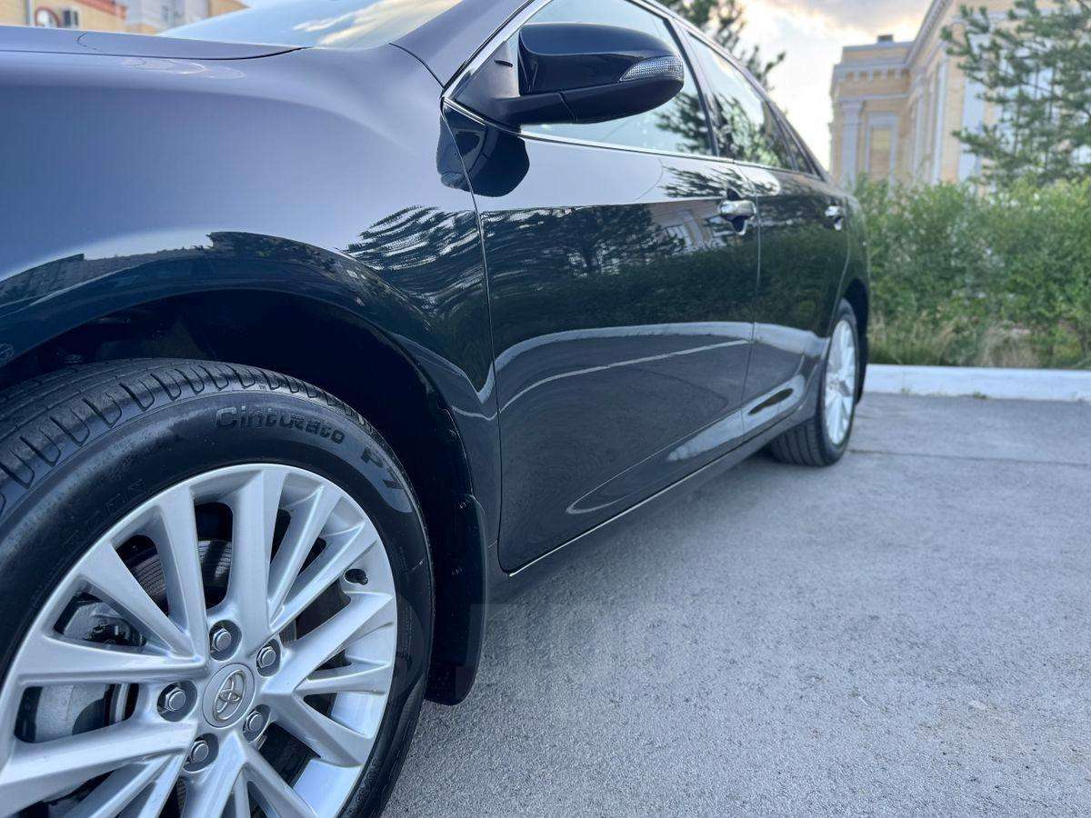 Toyota Camry 2015, Camry 2015 бензин 2.5 седан Б/У Омск