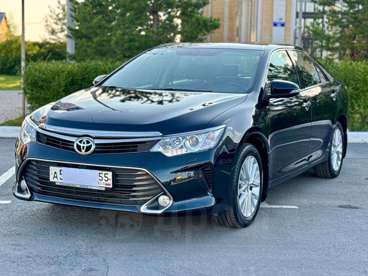 Toyota Camry 2015, Camry 2015 бензин 2.5 седан Б/У Омск