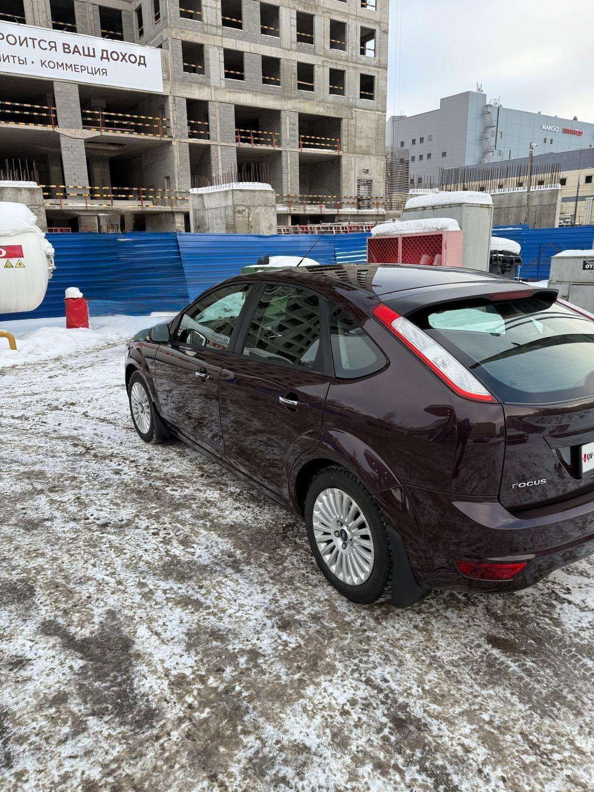 Ford Focus 2010, Focus 2010 бензин 2 хэтчбек Б/У Санкт-Петербург