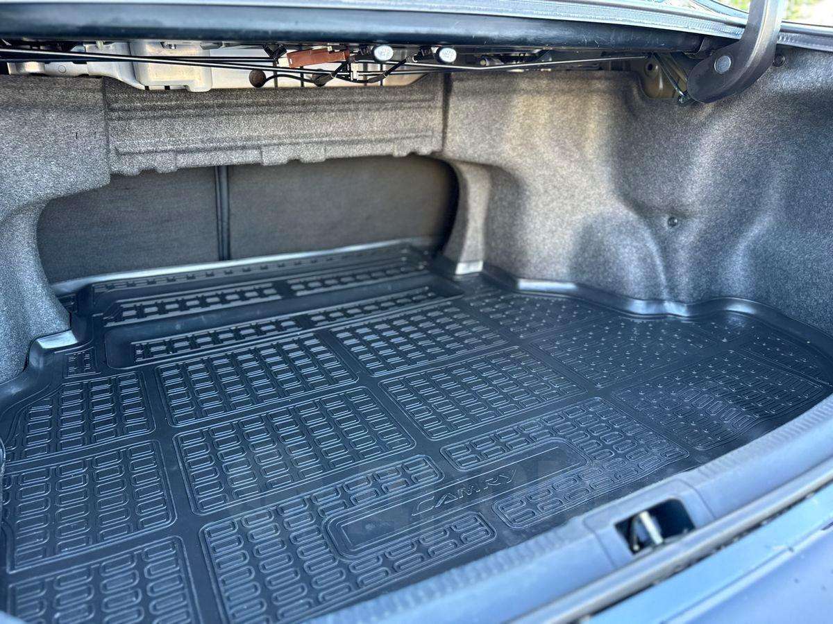 Toyota Camry 2015, Camry 2015 бензин 2.5 седан Б/У Омск