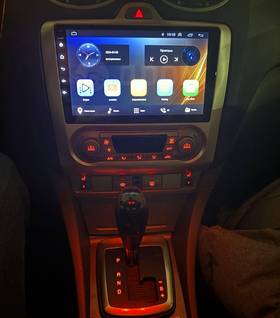 Продам Ford Focus 2010 на likvi.com Ford Focus 2010, Focus 2010 бензин 2 хэтчбек Б/У Санкт-Петербург