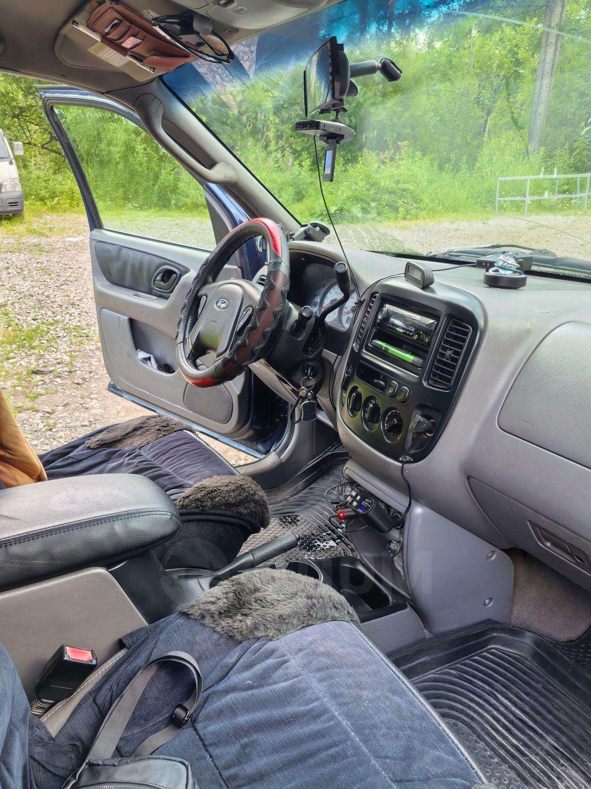 Ford Escape 2002, Escape 2002 бензин 3 внедорожник Б/У Елизово