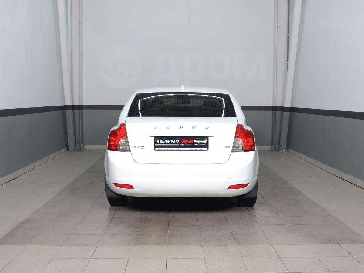 Volvo S40 2012, S40 2012 бензин 2 седан Б/У Кемерово