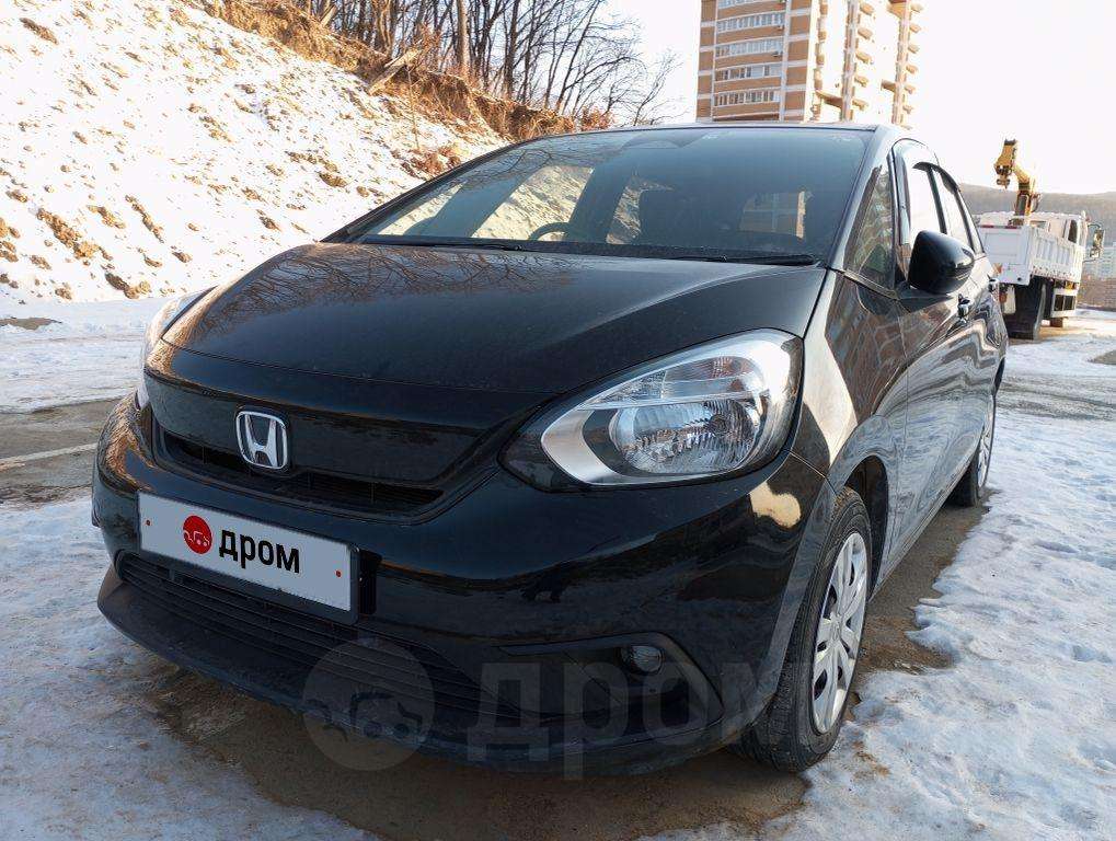 Honda Fit 2020, Fit 2020 бензин 1.3 хэтчбек Б/У Владивосток