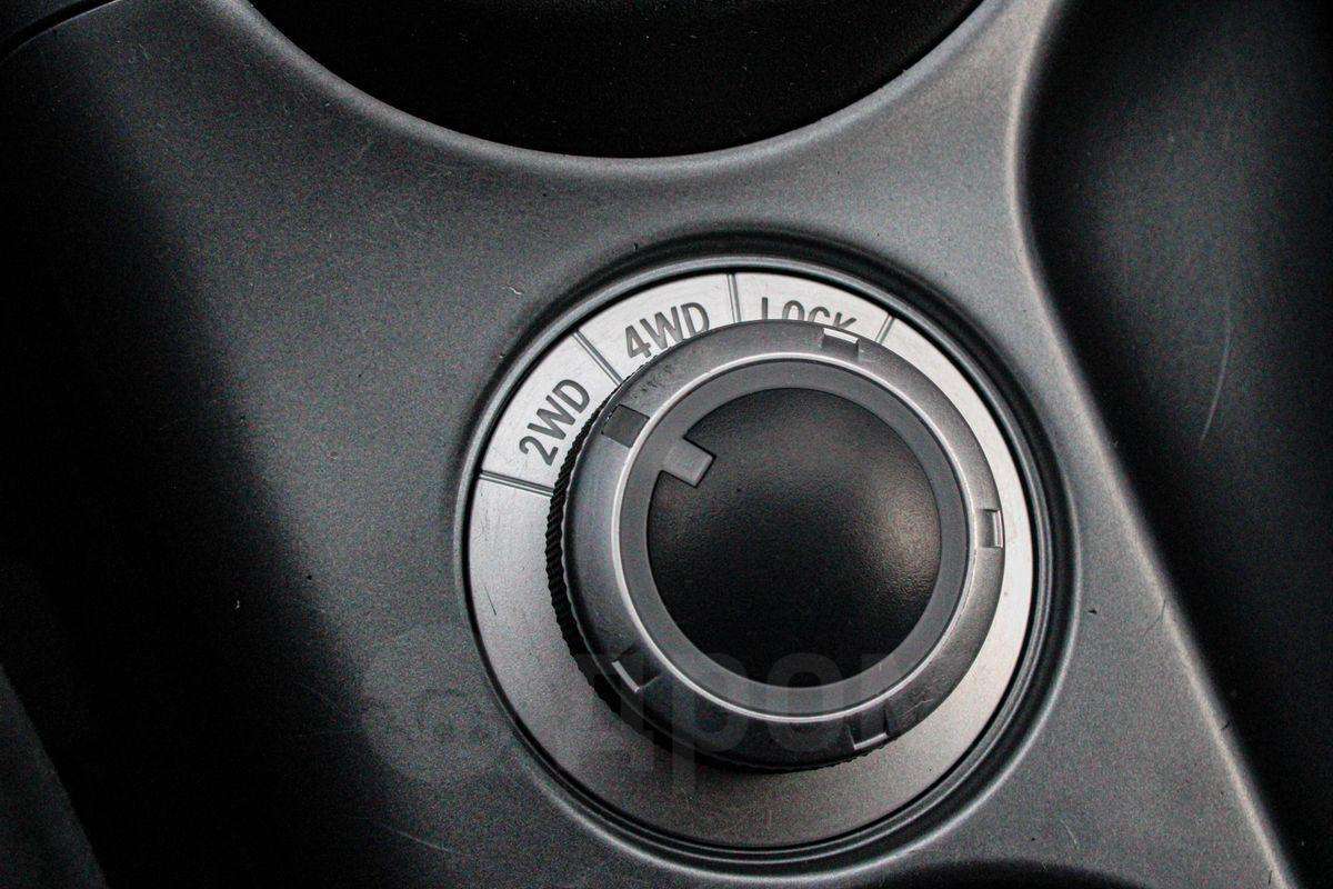 Mitsubishi Outlander 2007, Outlander 2007 бензин 3 внедорожник Б/У Уфа