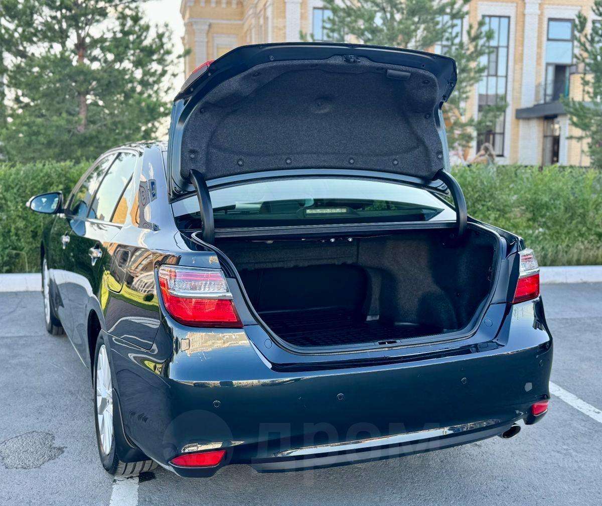 Toyota Camry 2015, Camry 2015 бензин 2.5 седан Б/У Омск