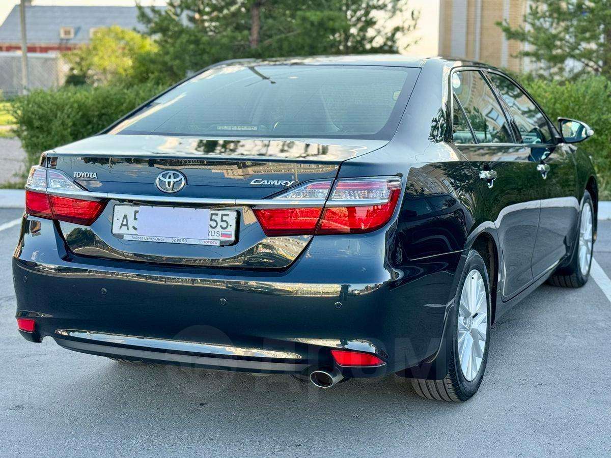 Toyota Camry 2015, Camry 2015 бензин 2.5 седан Б/У Омск