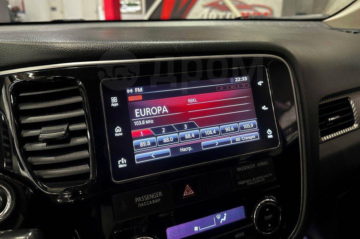 Mitsubishi Outlander 2018, Outlander 2018 бензин 2 внедорожник Б/У Красноярск