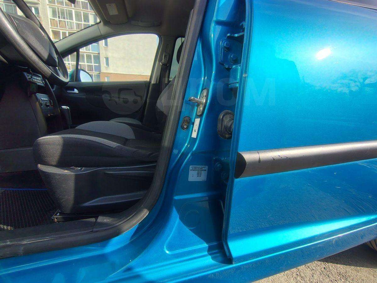 Peugeot 207 2007, 207 2007 бензин 1.6 хэтчбек Б/У Екатеринбург